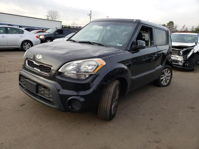 KIA SOUL + 2013 with VIN KNDJT2A69D7590142 - Photo from auction