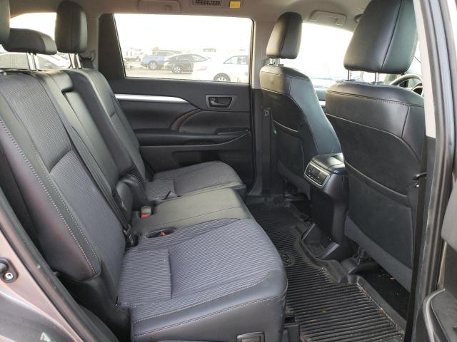 Photo 11 from auction – 2019 TOYOTA HIGHLANDER with VIN 5TDZZRFH5KS359052