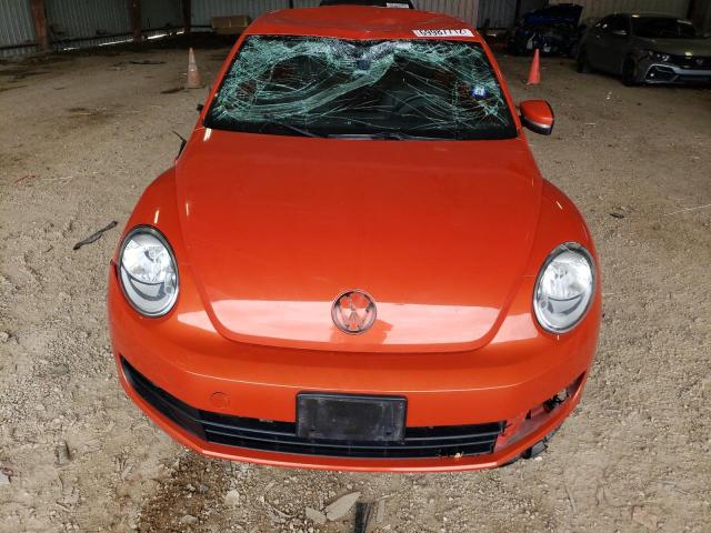 Photo 5 from auction – 2016 VOLKSWAGEN BEETLE SE with VIN 3VWJ07AT4GM618349