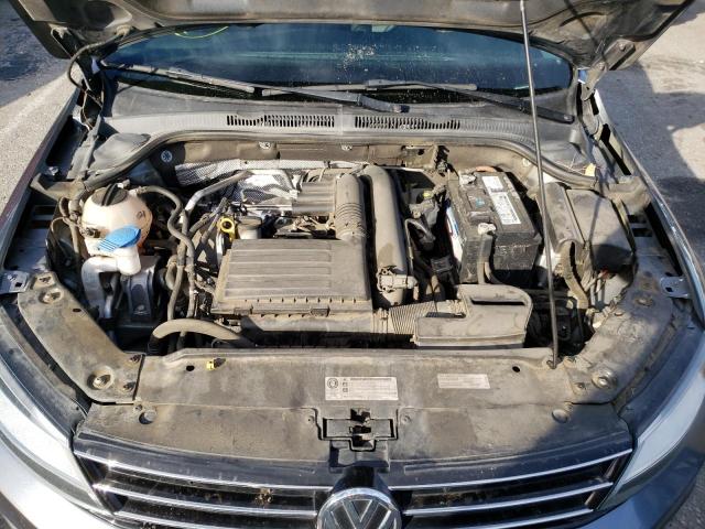 Photo 11 from auction – 2017 VOLKSWAGEN JETTA S with VIN 3VW2B7AJ9HM372395