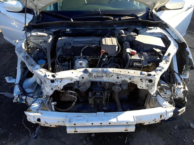 Photo 11 from auction – 2016 HONDA ACCORD LX with VIN 1HGCR2F30GA014096