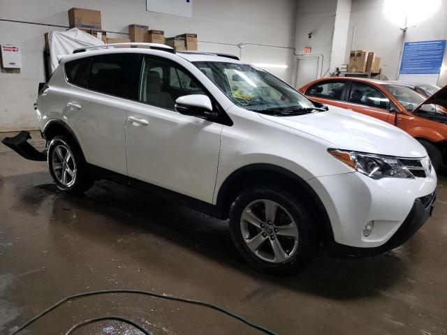 Photo 4 from auction – 2015 TOYOTA RAV4 XLE with VIN JTMRFREV2FD124884