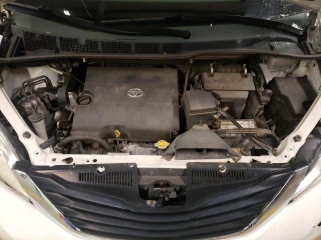 Photo 12 from auction – 2012 TOYOTA SIENNA LE with VIN 5TDKK3DC8CS239404