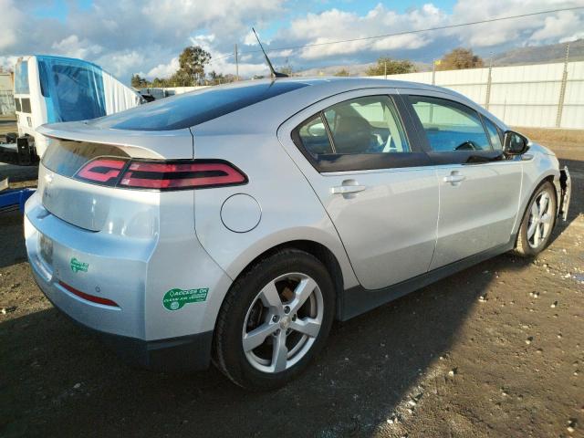 Photo 3 from auction – 2013 CHEVROLET VOLT with VIN 1G1RE6E49DU143642