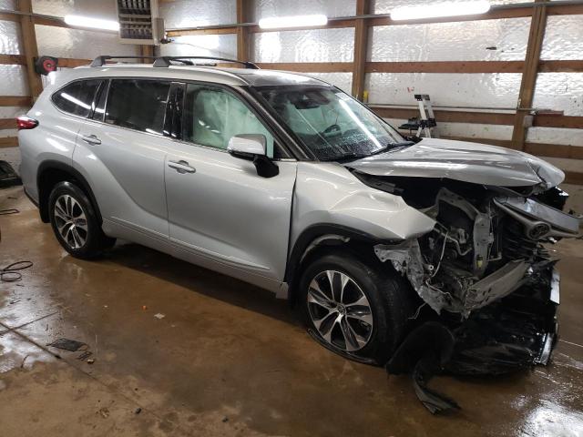 Photo 4 from auction – 2020 TOYOTA HIGHLANDER with VIN 5TDGZRBH5LS516013