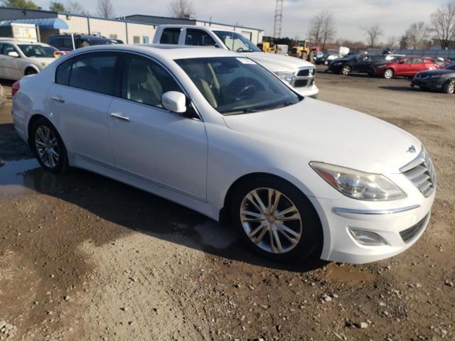 Photo 4 from auction – 2013 HYUNDAI GENESIS 3. with VIN KMHGC4DD7DU257855