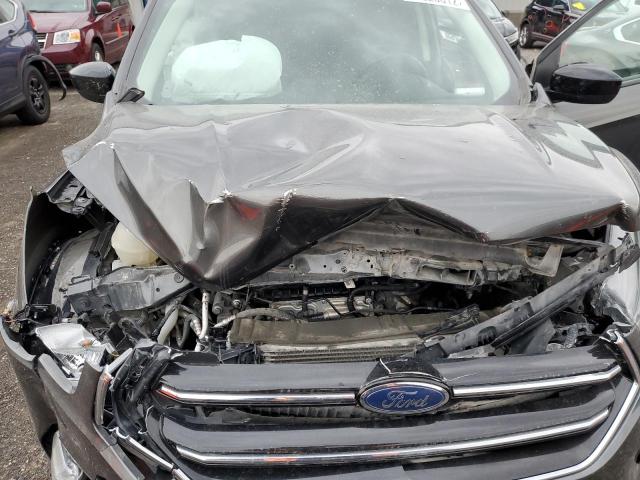 Photo 12 from auction – 2017 FORD ESCAPE SE with VIN 1FMCU9GD3HUC61573