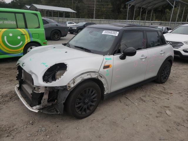 MINI COOPER 2017 with VIN WMWXU1C3XH2F77536 - Photo from auction