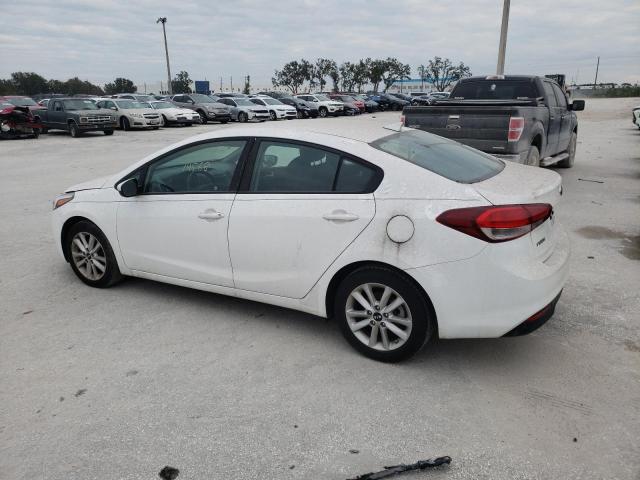 Photo 2 from auction – 2017 KIA FORTE LX with VIN 3KPFL4A76HE128993