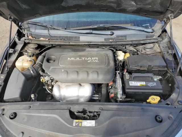 Photo 11 from auction – 2015 CHRYSLER 200 LIMITE with VIN 1C3CCCAB8FN650555