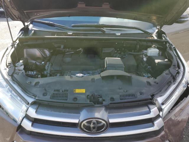 Photo 12 from auction – 2017 TOYOTA HIGHLANDER with VIN 5TDZARFH4HS031718