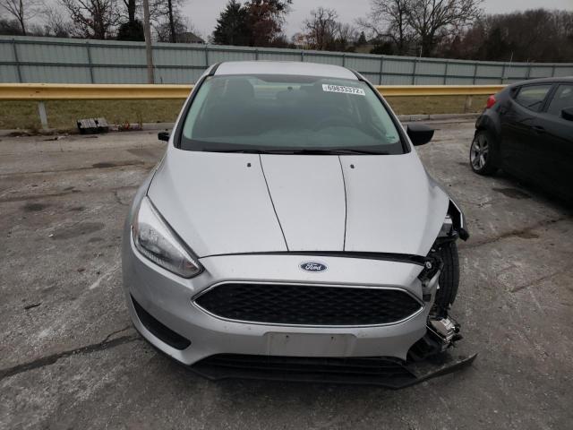 Foto 5 de la subasta – 2018 FORD FOCUS S con VIN 1FADP3E20JL285653