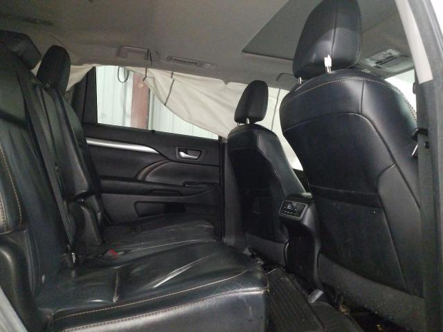 Photo 11 from auction – 2015 TOYOTA HIGHLANDER with VIN 5TDJKRFH9FS222977