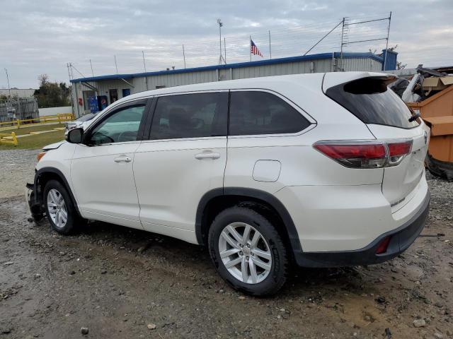 Photo 2 from auction – 2015 TOYOTA HIGHLANDER with VIN 5TDZARFH4FS010199