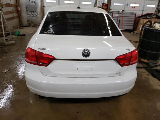 Photo 6 from auction – 2015 VOLKSWAGEN PASSAT S with VIN 1VWAT7A33FC080279