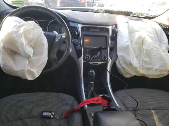 Photo 8 from auction – 2013 HYUNDAI SONATA SE with VIN 5NPEC4AC5DH538375