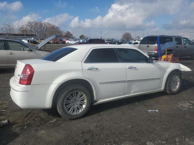 Photo 3 from auction – 2010 CHRYSLER 300 TOURIN with VIN 2C3CA4CD9AH191340