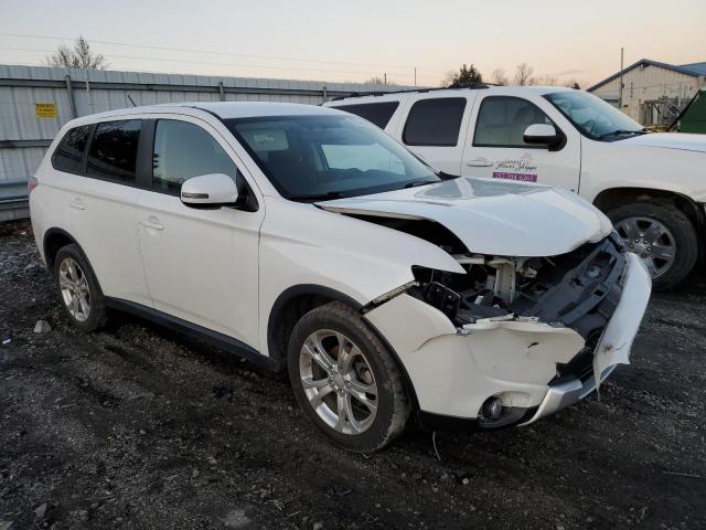 Photo 4 from auction – 2015 MITSUBISHI OUTLANDER with VIN JA4AZ3A32FZ009656