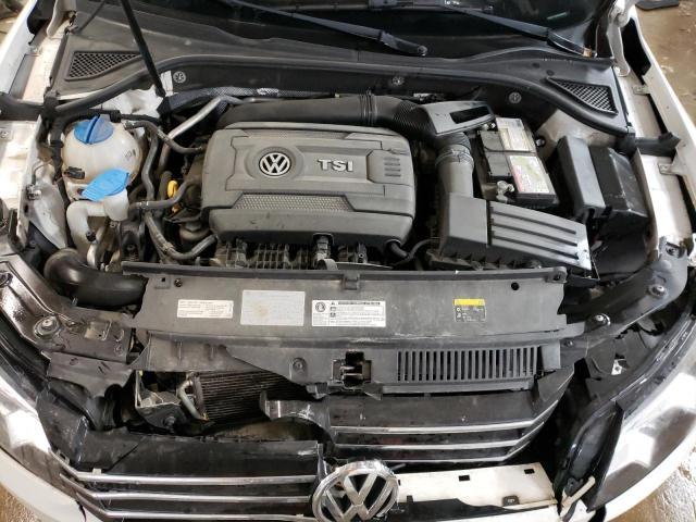 Photo 11 from auction – 2015 VOLKSWAGEN PASSAT S with VIN 1VWAT7A33FC080279
