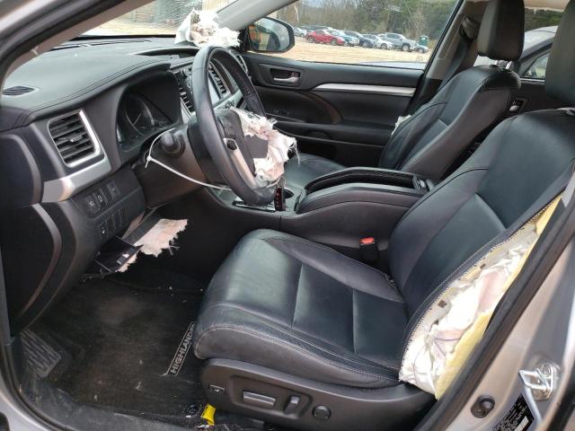 Photo 7 from auction – 2017 TOYOTA HIGHLANDER with VIN 5TDKZRFH5HS524334