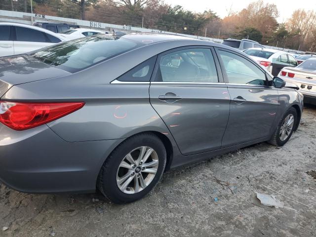 Photo 3 from auction – 2013 HYUNDAI SONATA GLS with VIN 5NPEB4AC4DH595752