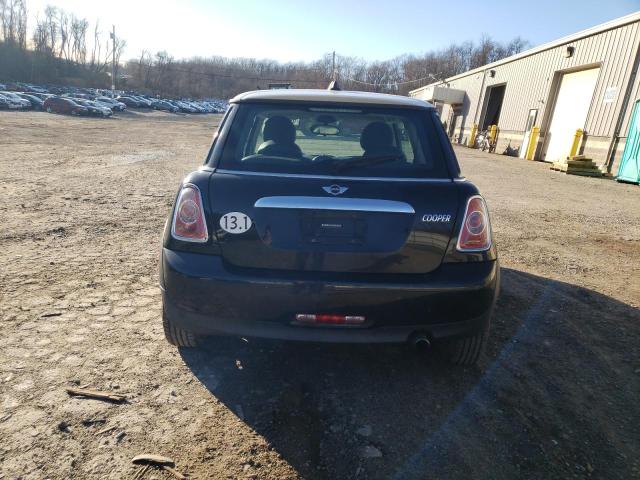 Photo 6 from auction – 2011 MINI COOPER with VIN WMWSU3C59BT252334