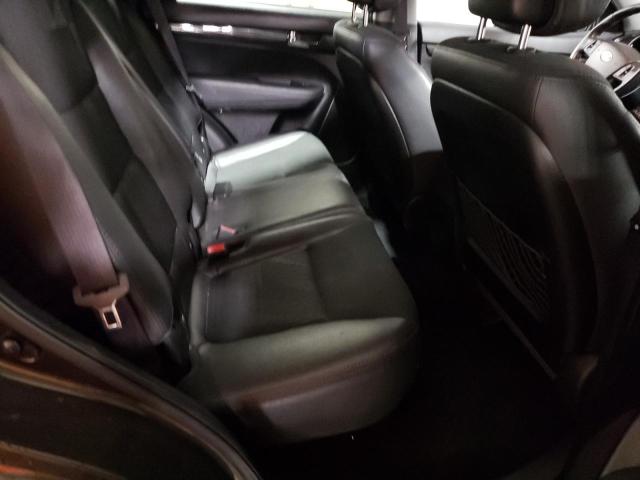 Photo 11 from auction – 2012 KIA SORENTO EX with VIN 5XYKU3A63CG227361