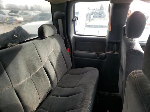 Photo 10 from auction – 2002 CHEVROLET SILVERADO with VIN 2GCEK19T421263697
