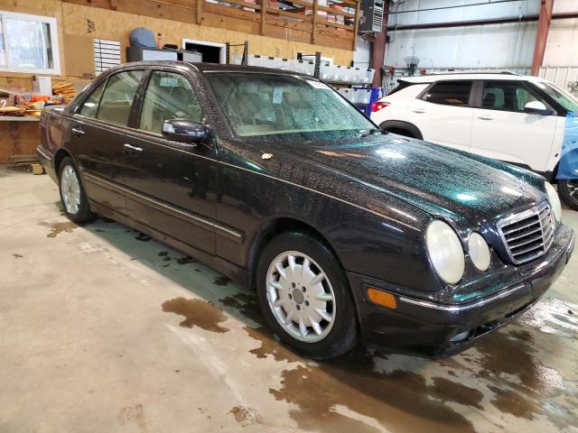 Photo 4 from auction – 2001 MERCEDES-BENZ E 320 with VIN WDBJF65J31B354753