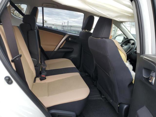 Photo 11 from auction – 2018 TOYOTA RAV4 XLE with VIN JTMRFREV1JJ256156