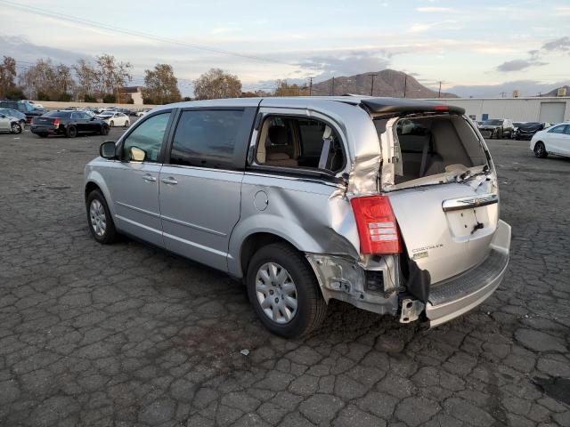 Photo 2 from auction – 2010 CHRYSLER TOWN & COU with VIN 2A4RR4DE9AR141337