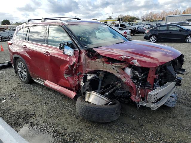 Zdjęcie 4 z aukcji – 2021 TOYOTA HIGHLANDER z VIN 5TDFZRBH9MS068002