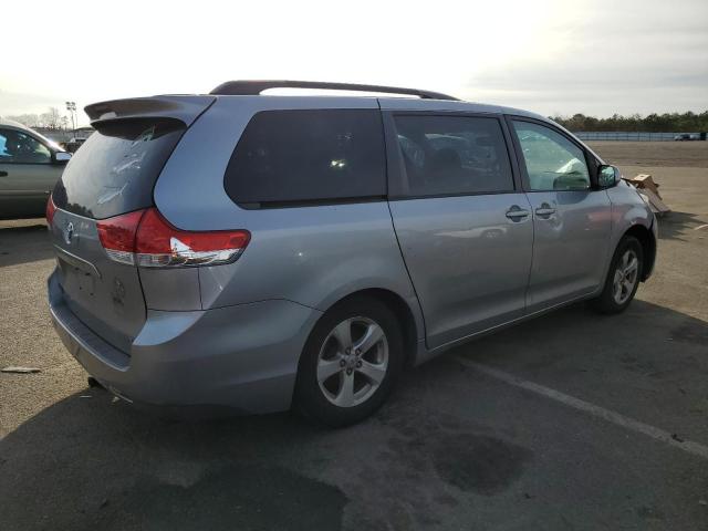 Photo 3 from auction – 2011 TOYOTA SIENNA with VIN 5TDKK3DC8BS118905