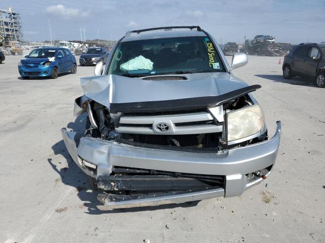 Photo 5 from auction – 2005 TOYOTA 4RUNNER SR with VIN JTEZU14R058024409