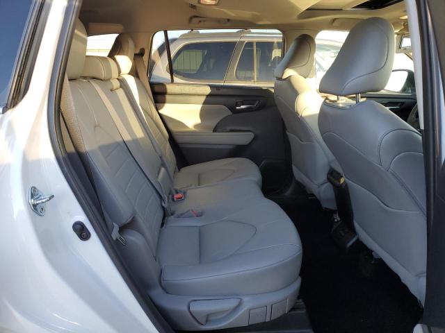 Photo 11 from auction – 2022 TOYOTA HIGHLANDER with VIN 5TDHZRBH2NS573034
