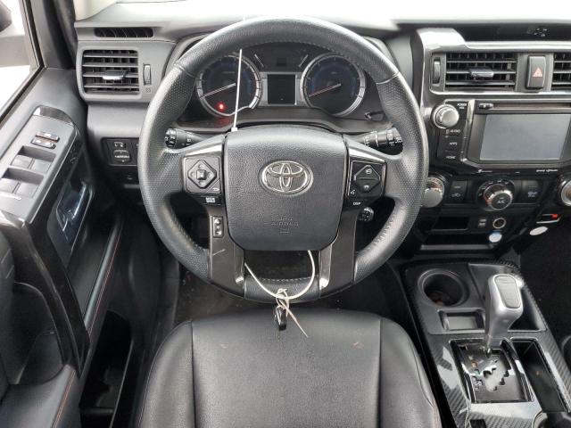 Photo 8 from auction – 2018 TOYOTA 4RUNNER SR with VIN JTEBU5JR2J5589222