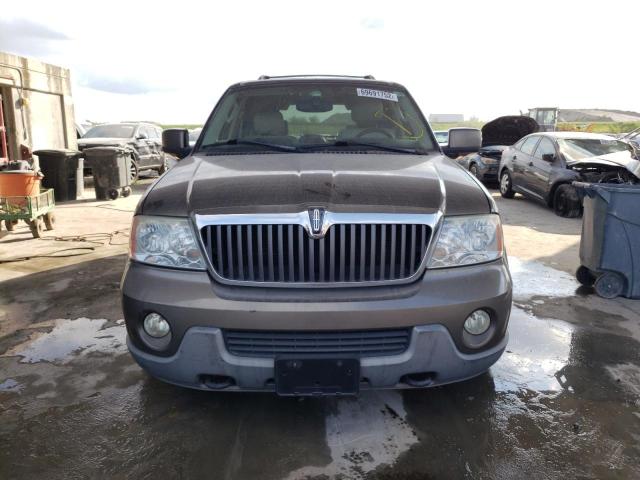 Photo 5 from auction – 2003 LINCOLN NAVIGATOR with VIN 5LMFU28R03LJ40722