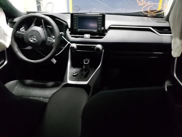 Photo 8 from auction – 2022 TOYOTA RAV4 SE with VIN JTM16RFV5ND051701