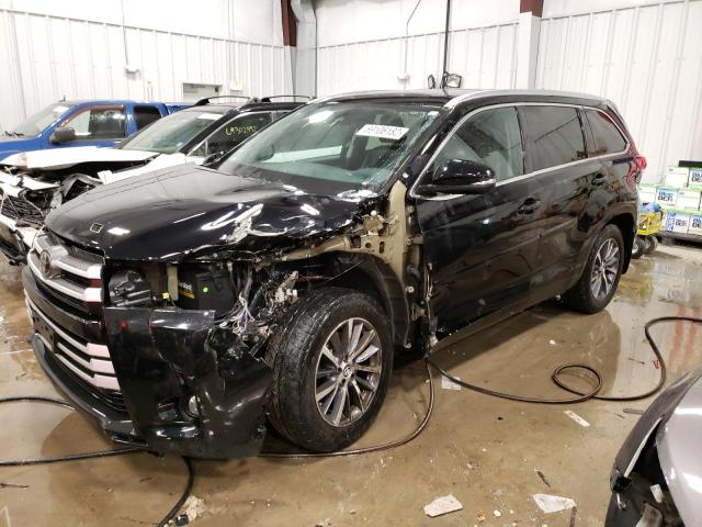 TOYOTA HIGHLANDER 2017 with VIN 5TDJZRFH8HS451276 - Photo from auction