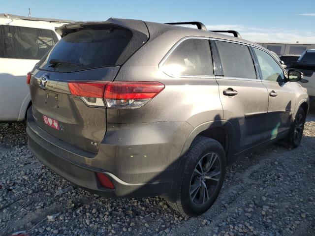 Photo 3 from auction – 2018 TOYOTA HIGHLANDER with VIN 5TDZZRFH0JS240680
