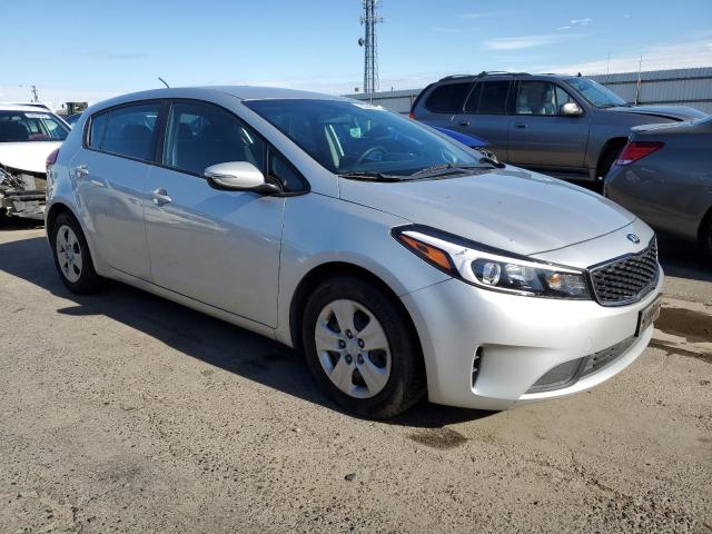 Photo 4 from auction – 2017 KIA FORTE LX with VIN KNAFK5A87H5705363