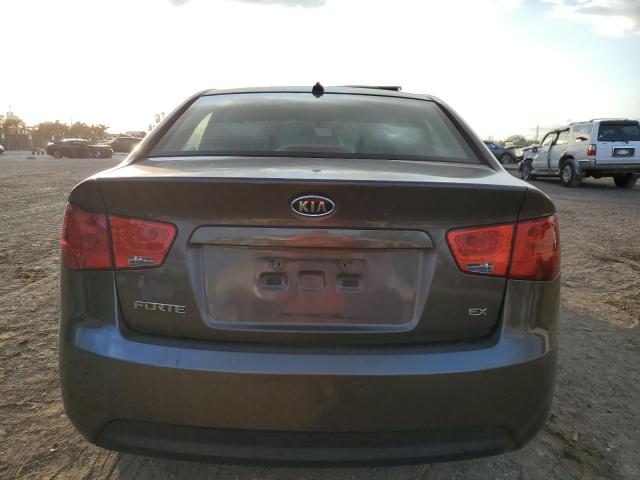 Photo 6 from auction – 2013 KIA FORTE EX with VIN KNAFU4A27D5696299