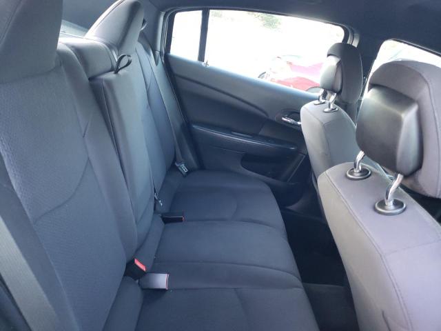 صورة رقم 10 من المزاد - 2014 CHRYSLER 200 LX مع VIN 1C3CCBAB9EN231137