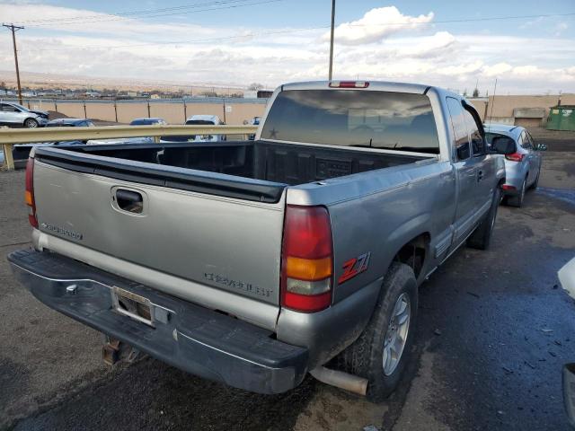 Photo 3 from auction – 2000 CHEVROLET SILVERADO with VIN 2GCEK19T0Y1268548