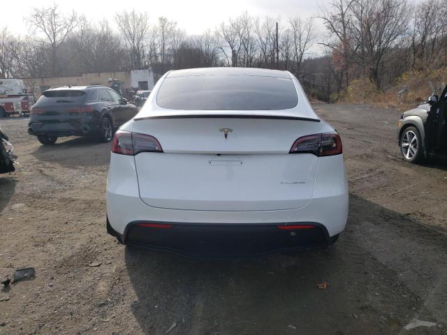 Photo 6 from auction – 2022 TESLA MODEL Y with VIN 7SAYGDEE6NF320817