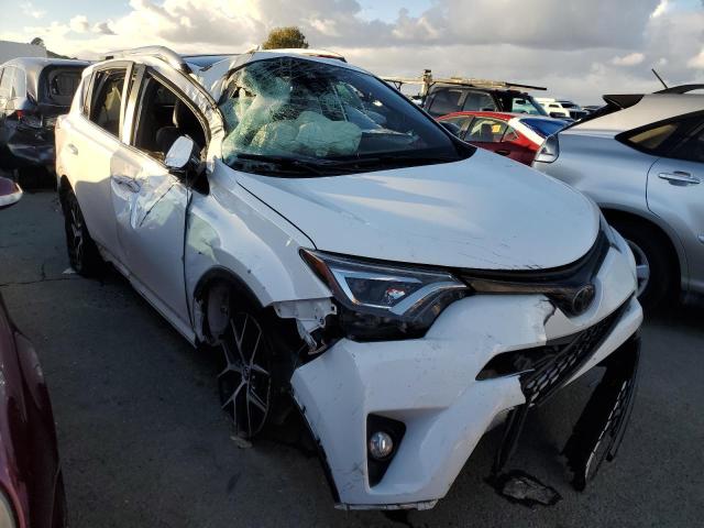 Photo 4 from auction – 2018 TOYOTA RAV4 SE with VIN JTMNFREV8JJ173211
