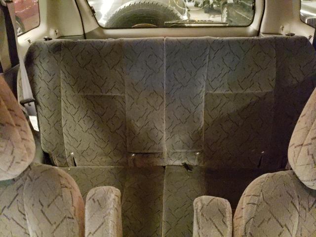 Photo 10 from auction – 2004 CHEVROLET TRACKER ZR with VIN 2CNBJ734946914852