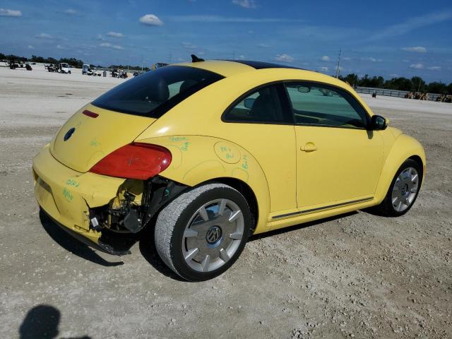 Photo 3 from auction – 2013 VOLKSWAGEN BEETLE with VIN 3VWJX7AT0DM600339
