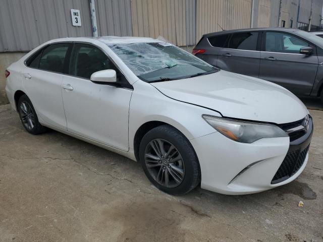 Photo 4 from auction – 2017 TOYOTA CAMRY LE with VIN 4T1BF1FKXHU316639