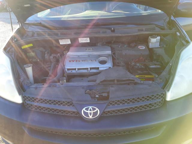 Photo 12 from auction – 2004 TOYOTA SIENNA XLE with VIN 5TDZA22C24S220122